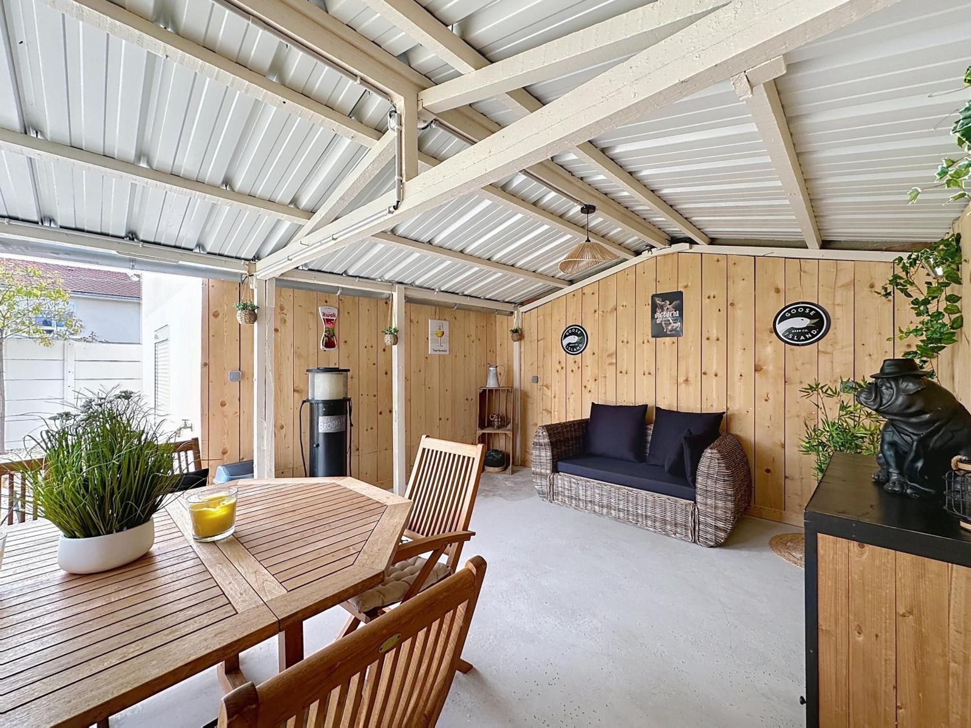 Charmante Maison 2 Chambres Avec Cour Et Jardin Sainte-Savine Eksteriør bilde